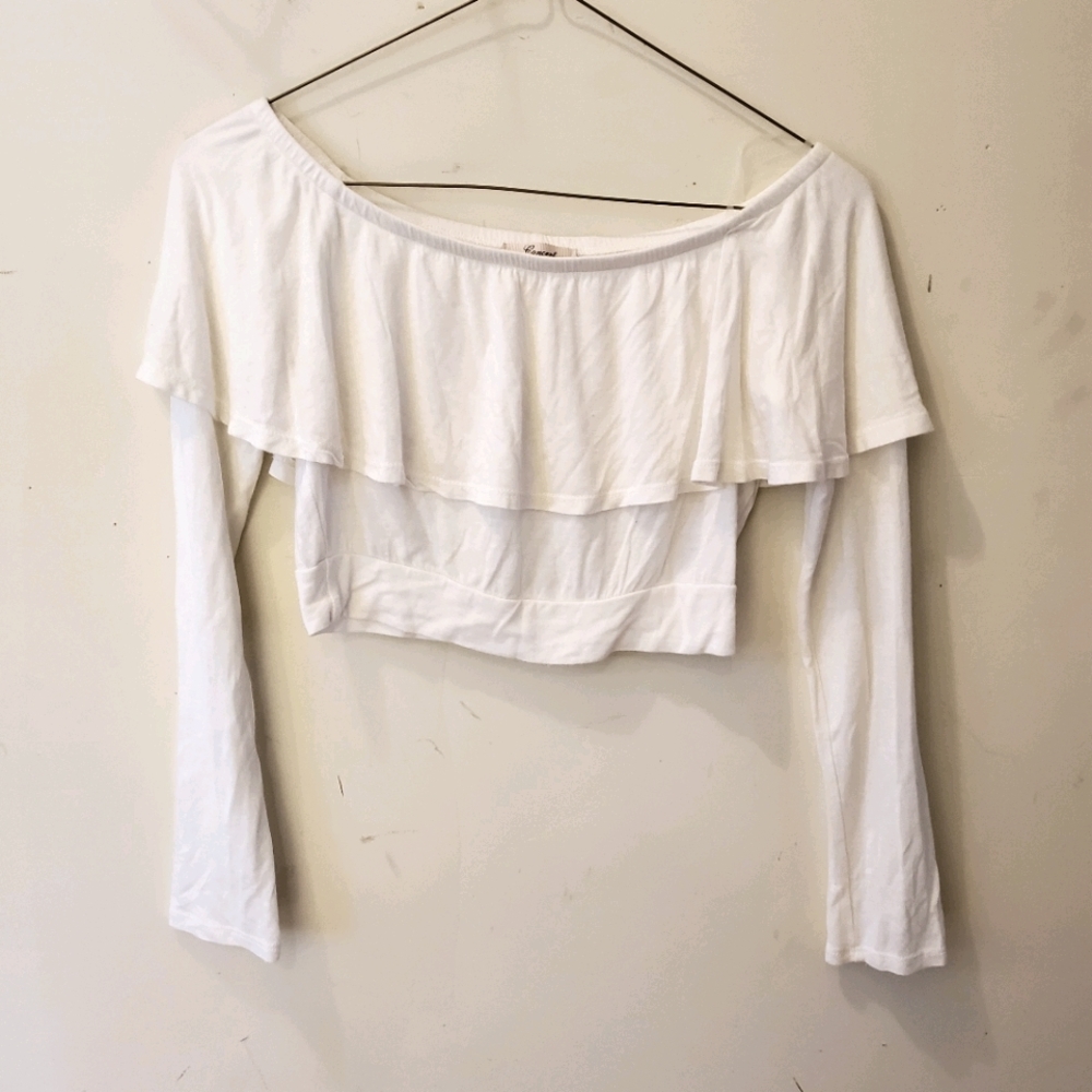 White crop top
